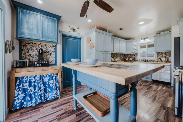 800 S Crescent Ave, Lodi, CA 95240