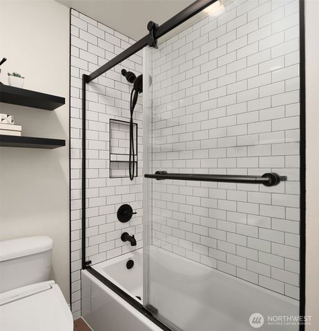 14618 NE 81st St, Redmond, WA 98052