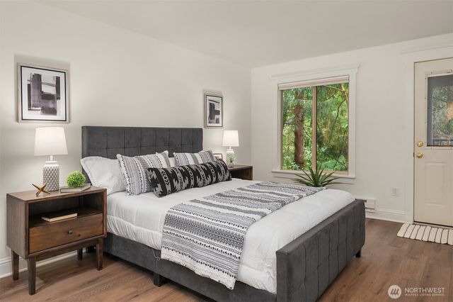 14618 NE 81st St, Redmond, WA 98052