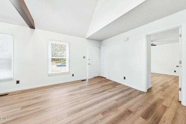 14 E Gleewood Place, Durham, NC 27713