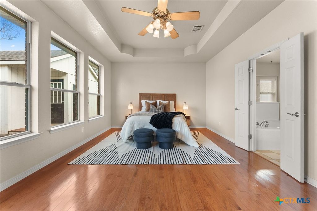 Image 15 of property listing at 4012 Creekview Trail, Temple, TX 76504