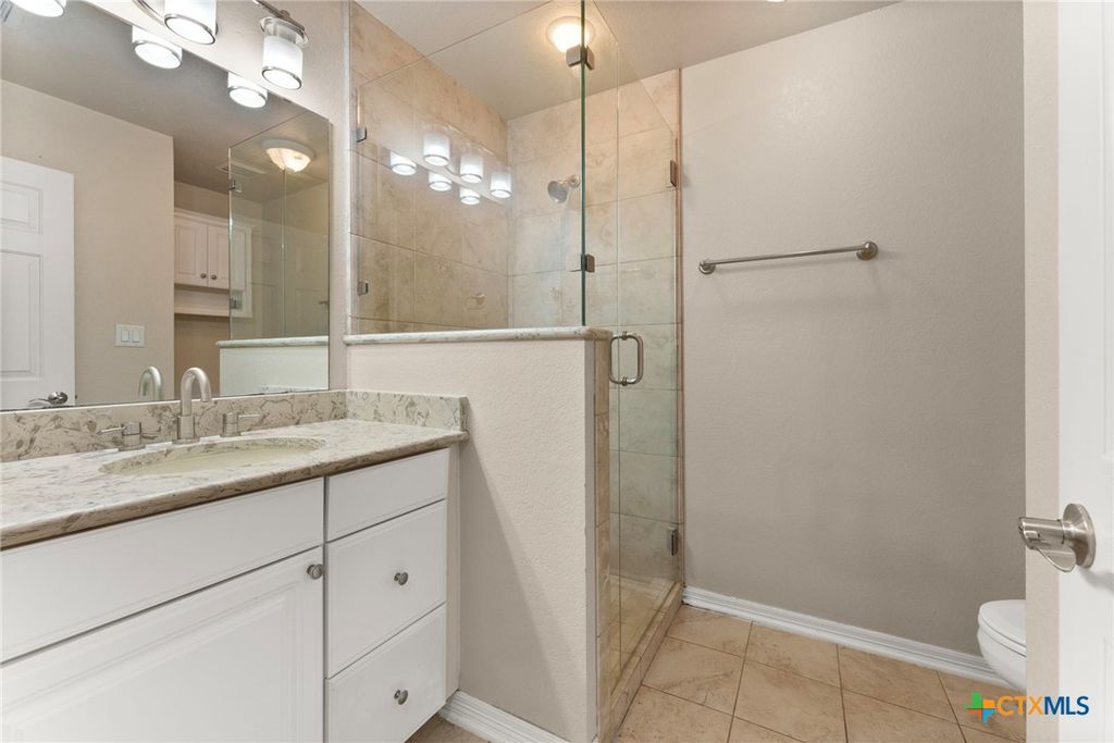 Image 24 of property listing at 4012 Creekview Trail, Temple, TX 76504