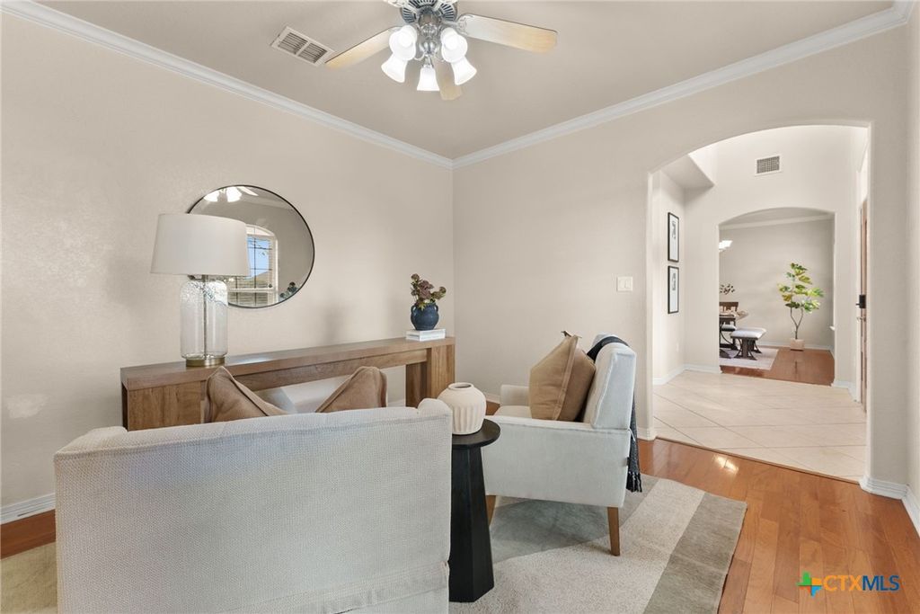 Image 7 of property listing at 4012 Creekview Trail, Temple, TX 76504