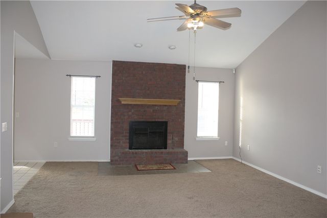 2736 Jean Street, Springdale, AR 72762