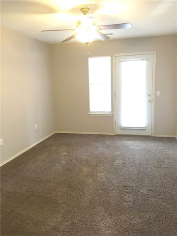 2736 Jean Street, Springdale, AR 72762