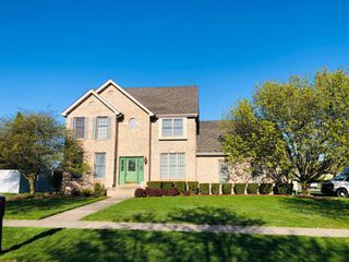 8995 King Place, Crown Point, IN 46307
