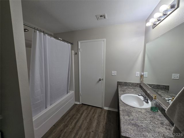 2801 Lariat Lane, Claremore, OK 74017