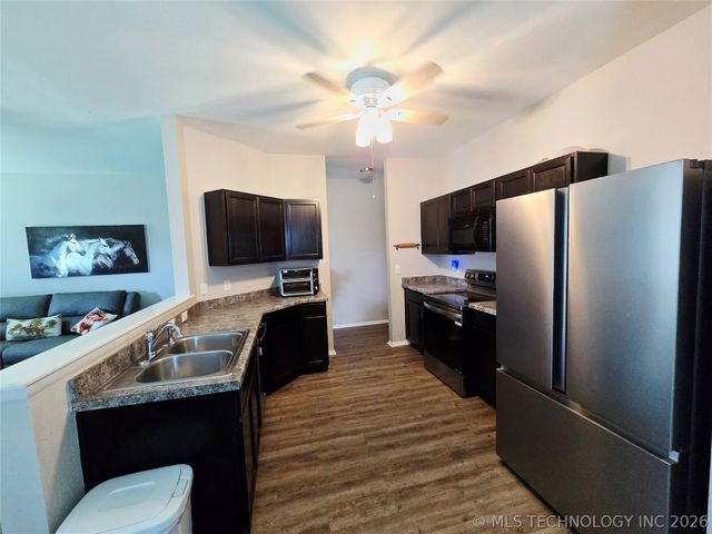 2801 Lariat Lane, Claremore, OK 74017