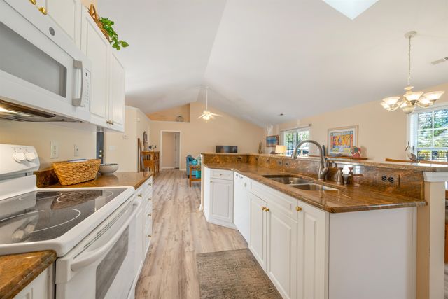 237 Melody Gardens Dr., Surfside Beach, SC 29575