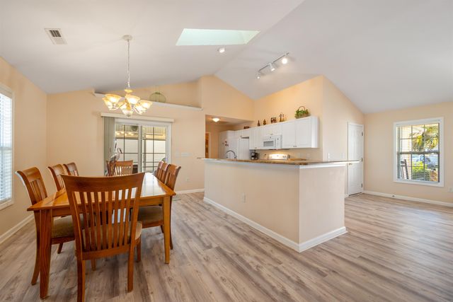 237 Melody Gardens Dr., Surfside Beach, SC 29575