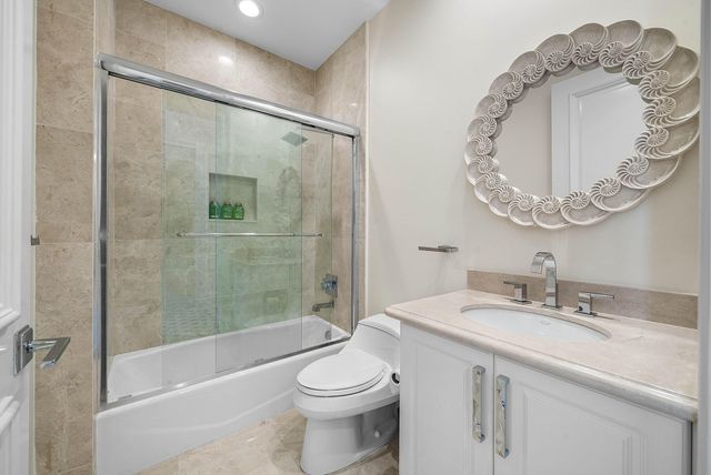 3000 S OCEAN Boulevard 402, Palm Beach, FL 33480