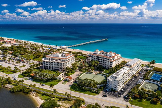 3000 S OCEAN Boulevard 402, Palm Beach, FL 33480
