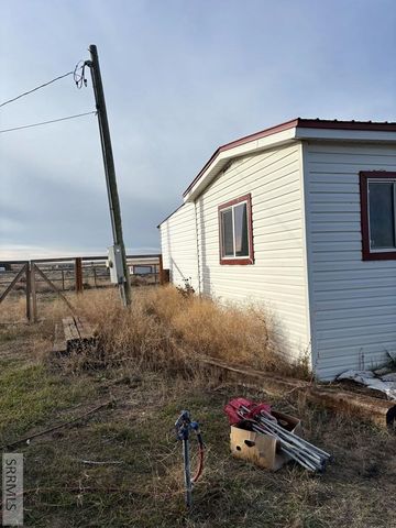 380 N 1200 W, Blackfoot, ID 83211