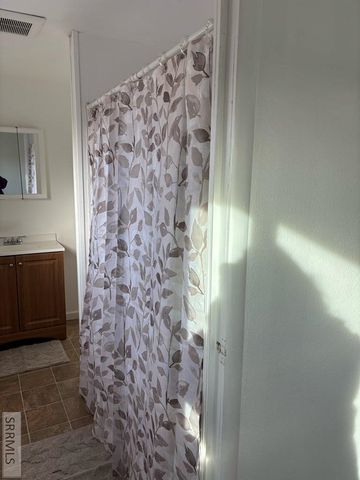 380 N 1200 W, Blackfoot, ID 83211