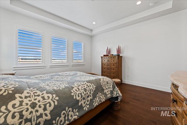 2182 N Kenora Ave, Star, ID 83669