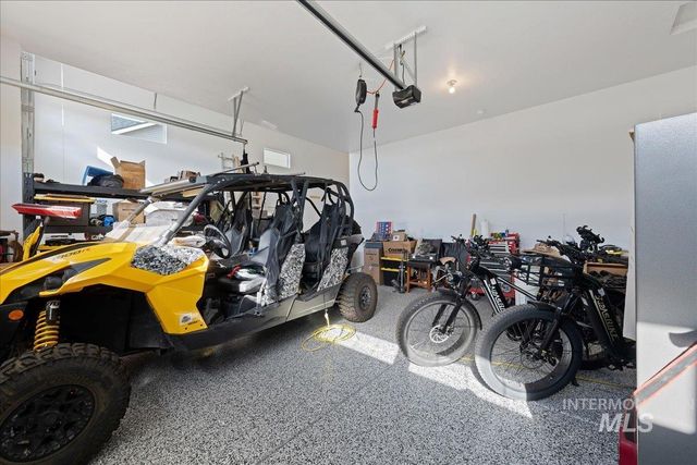 2182 N Kenora Ave, Star, ID 83669