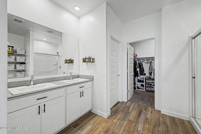 520 W Lexington Street, Vail, AZ 85641