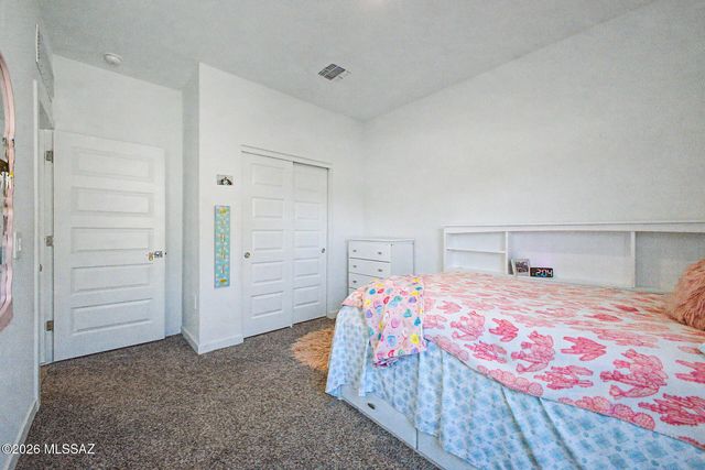 520 W Lexington Street, Vail, AZ 85641