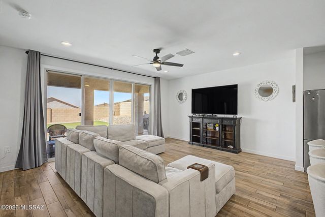 520 W Lexington Street, Vail, AZ 85641