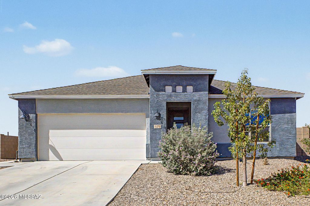 520 W Lexington Street, Vail, AZ 85641