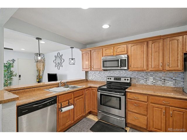 3550 S Harlan St 230, Denver, CO 80235