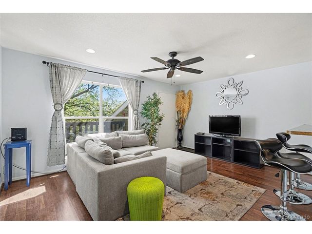 3550 S Harlan St 230, Denver, CO 80235