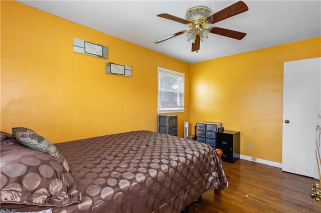 402 Bertha LN, Portsmouth, VA 23701