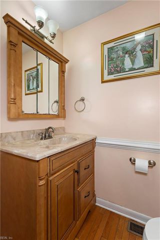402 Bertha LN, Portsmouth, VA 23701
