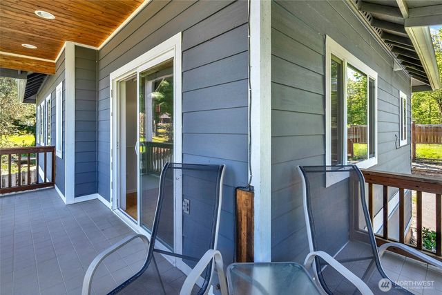 2608 142nd Avenue SW, Lakebay, WA 98349