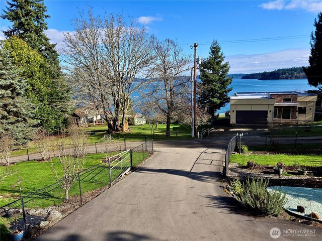 2608 142nd Avenue SW, Lakebay, WA 98349