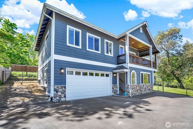 2608 142nd Avenue SW, Lakebay, WA 98349