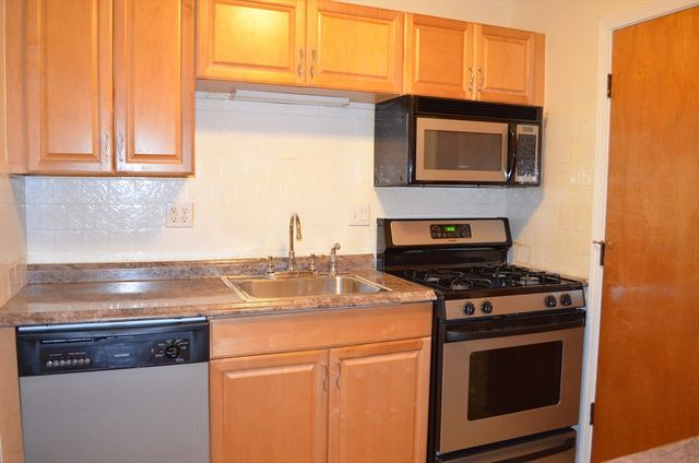 458-460 Eastern Ave. 21, Lynn, MA 01902