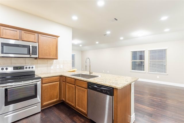 1009 Riverstone Trail, Princeton, TX 75407