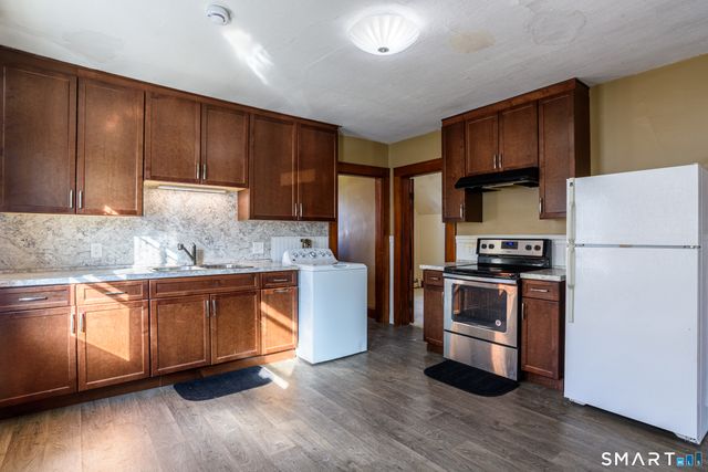 9 Carley Street 2, Shelton, CT 06484