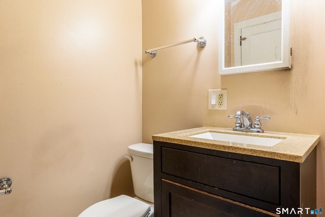 9 Carley Street 2, Shelton, CT 06484