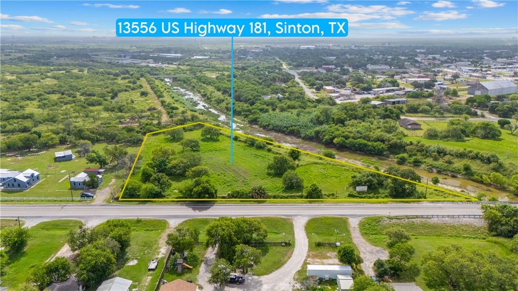13556 US Highway 181 Hwy, Sinton, TX 78387 — exterior