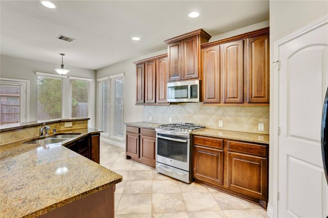 16810 Whighams Place, Richmond, TX 77407