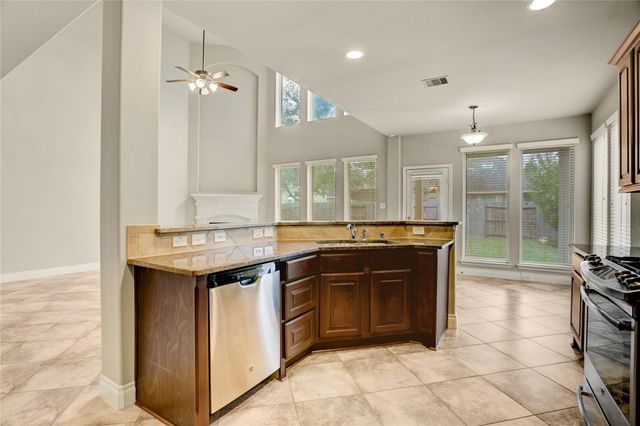 16810 Whighams Place, Richmond, TX 77407