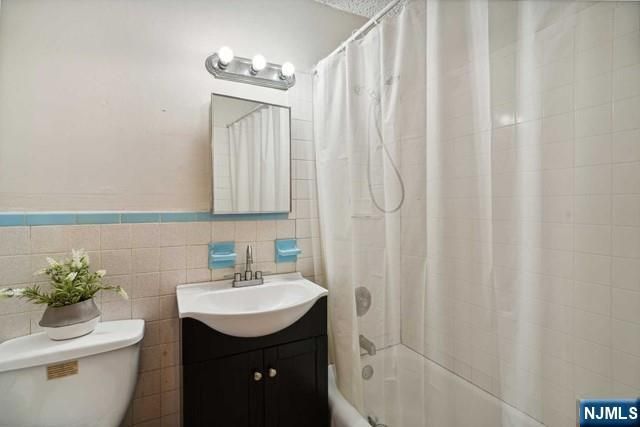 1207 Anderson Avenue, Fort Lee, NJ 07024