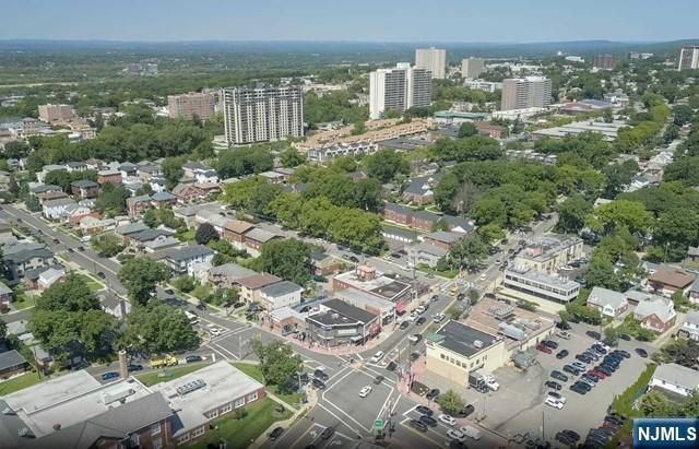 1207 Anderson Avenue, Fort Lee, NJ 07024