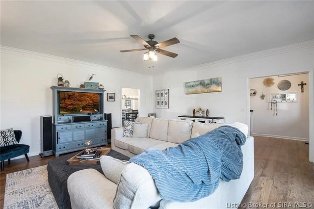 1609 Tall Oaks Drive, Jeffersonville, IN 47130