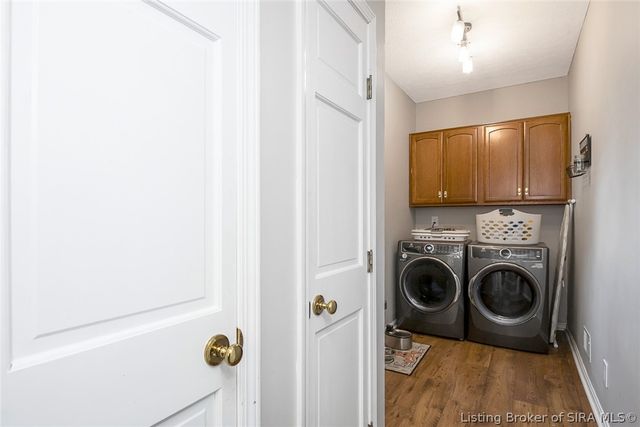 1609 Tall Oaks Drive, Jeffersonville, IN 47130