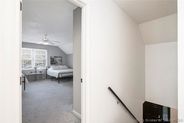 1609 Tall Oaks Drive, Jeffersonville, IN 47130