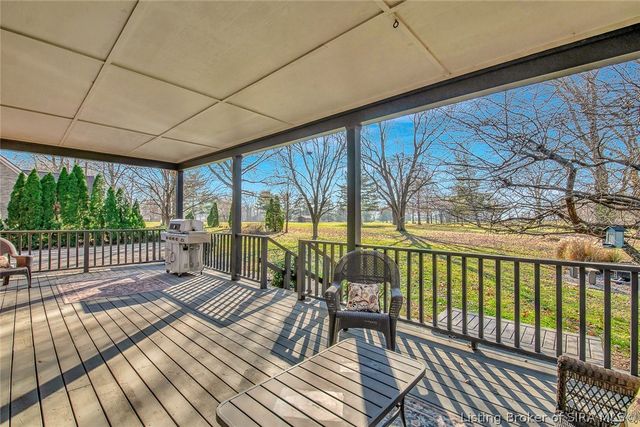 1609 Tall Oaks Drive, Jeffersonville, IN 47130