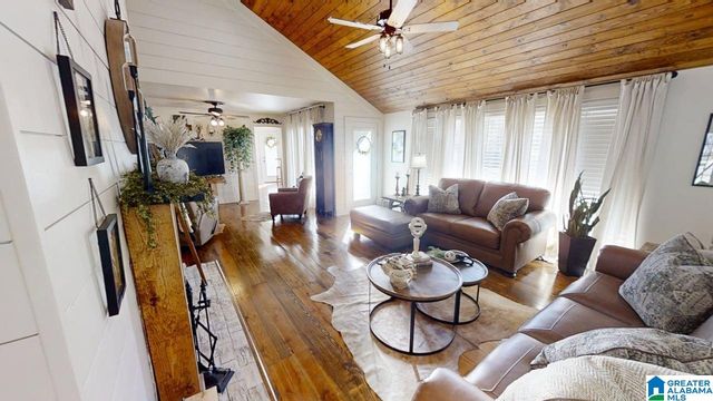 900 SHADES CLIFF ROAD, Jasper, AL 35504