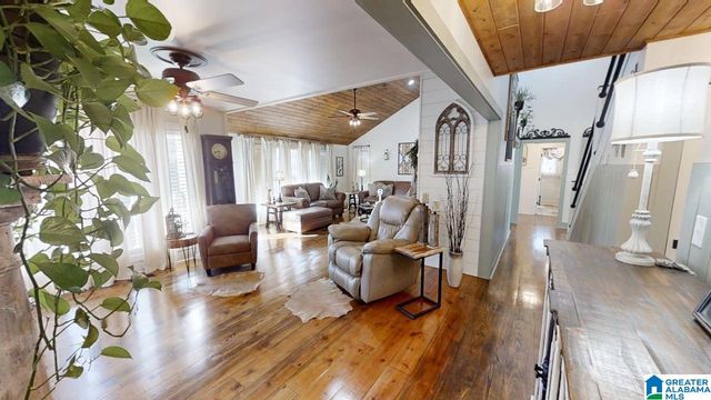 900 SHADES CLIFF ROAD, Jasper, AL 35504