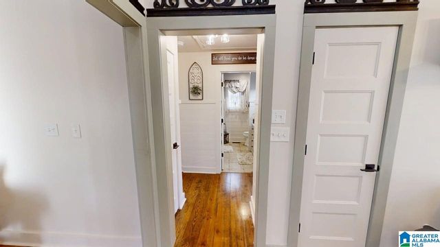 900 SHADES CLIFF ROAD, Jasper, AL 35504