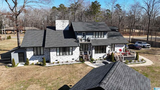 900 SHADES CLIFF ROAD, Jasper, AL 35504