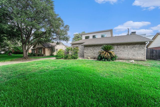 9650 Val Verde Street, Houston, TX 77063