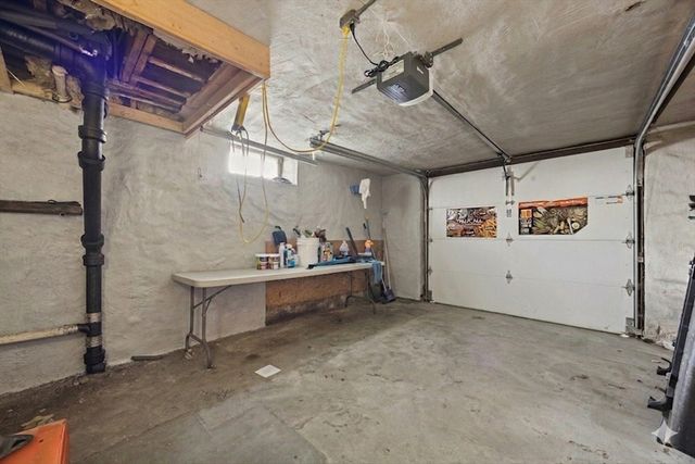 109 Hamilton Street, Worcester, MA 01604